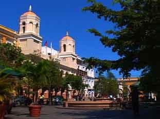 Plaza de Armas Viejo San Juan